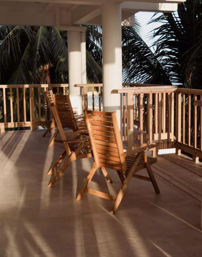 Si! Coral Inn Thulusdhoo Exterior photo